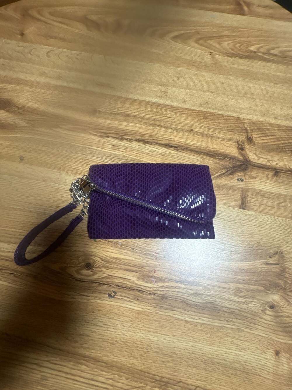 Jennifer Lopez Purple Snake Print Clutch Purse With Silver Detachable Chain